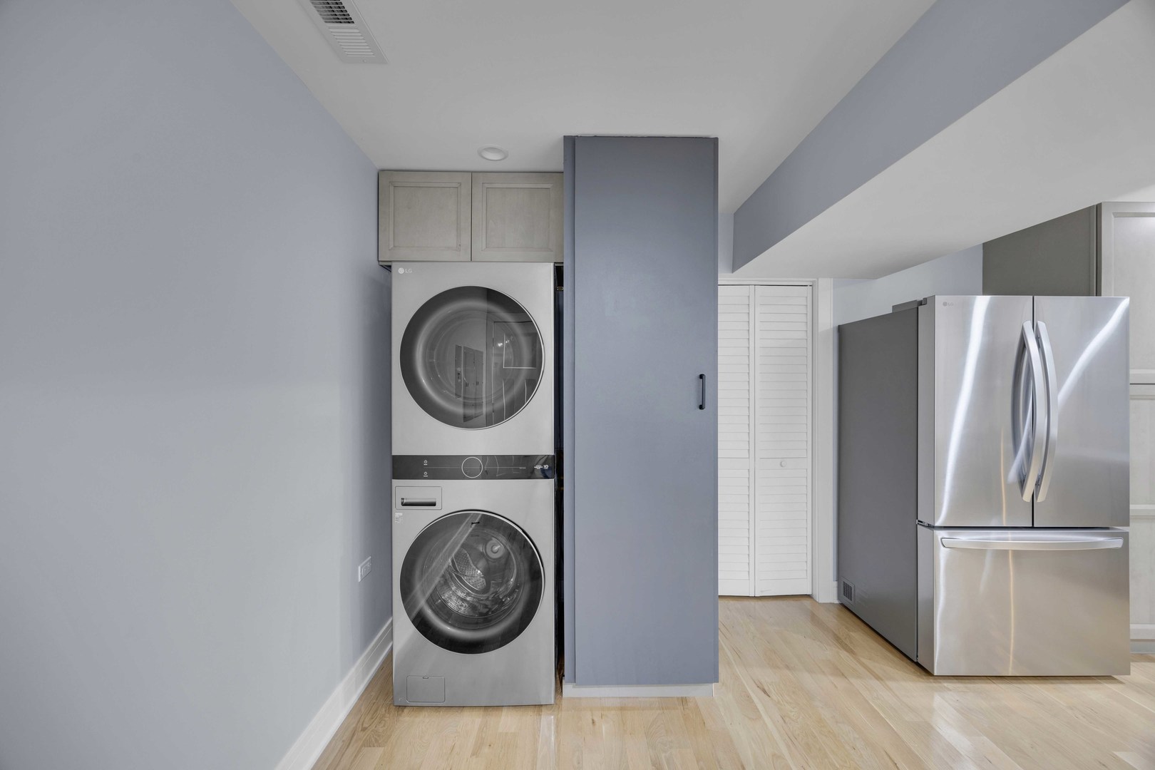 2046 W Moffat Street #1, Chicago, IL 60647