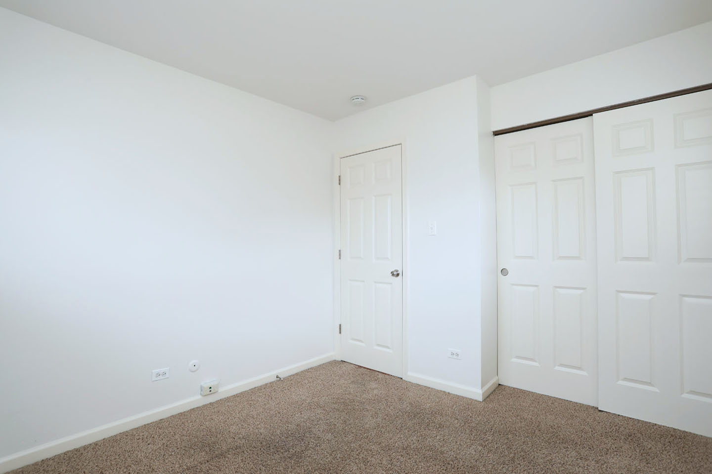 230 Princeton Street, Hoffman Estates, IL 60169