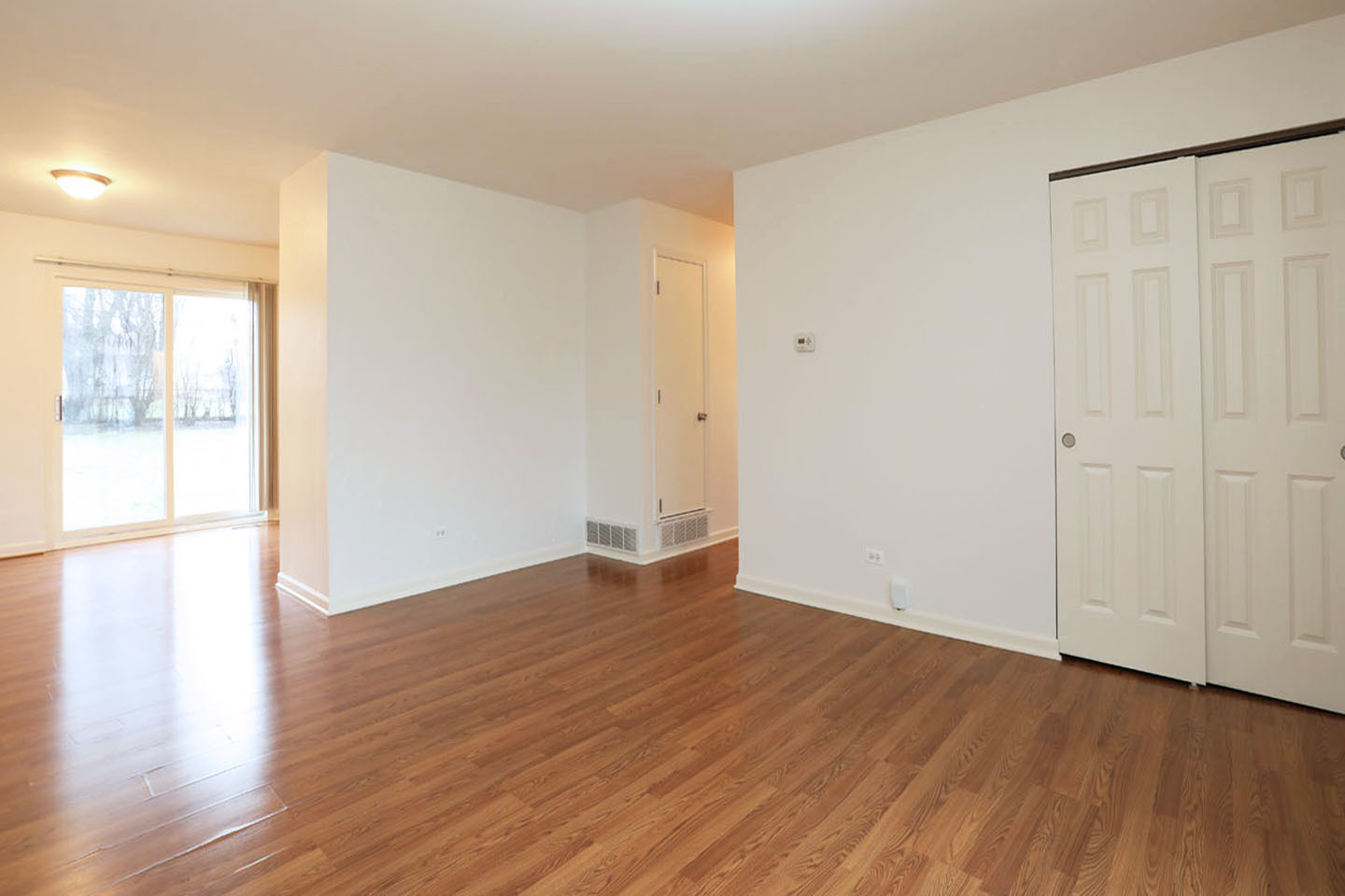 230 Princeton Street, Hoffman Estates, IL 60169