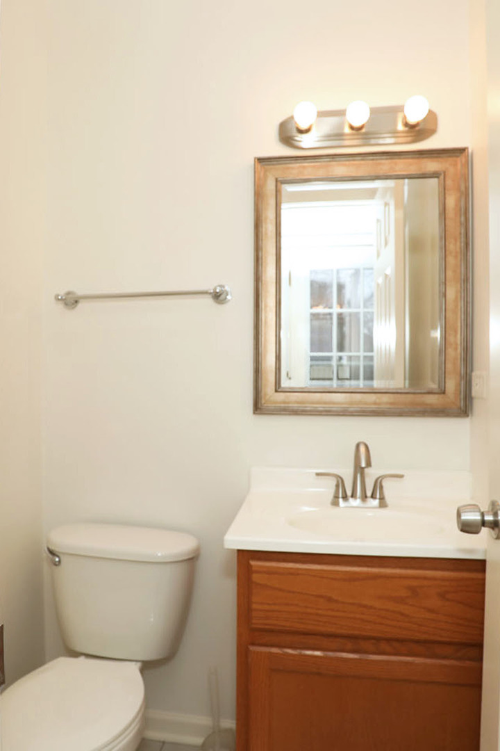 230 Princeton Street, Hoffman Estates, IL 60169