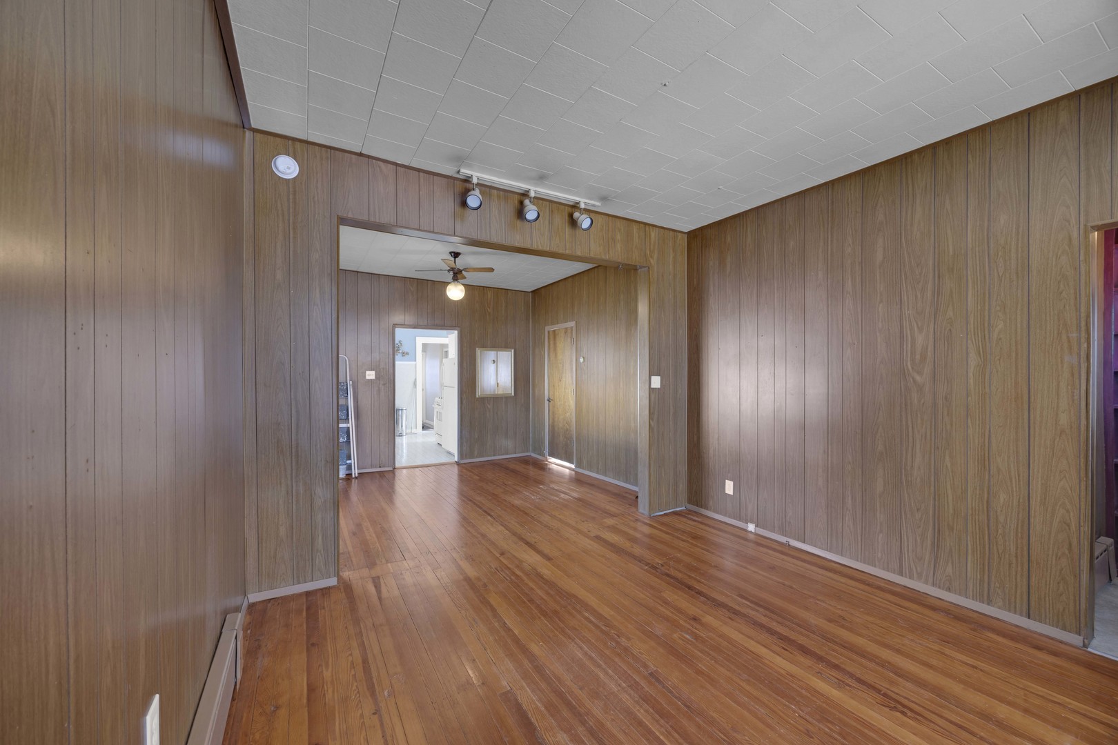 3333 Union Avenue, Steger, IL 60475