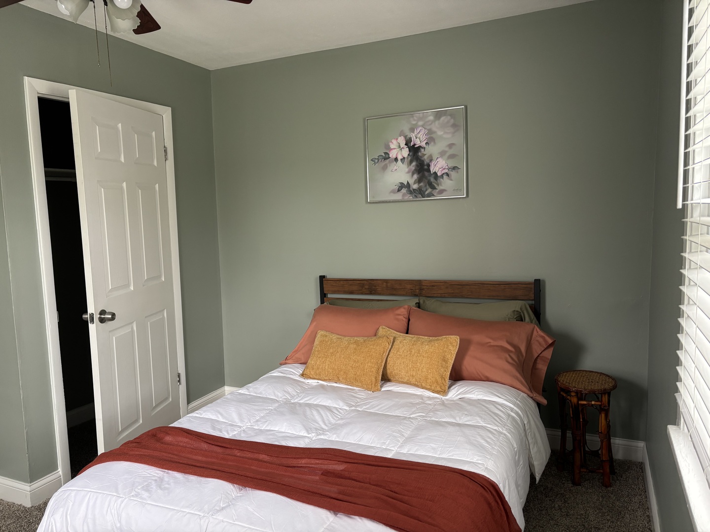 2241 Wallace Avenue, North Chicago, IL 60064