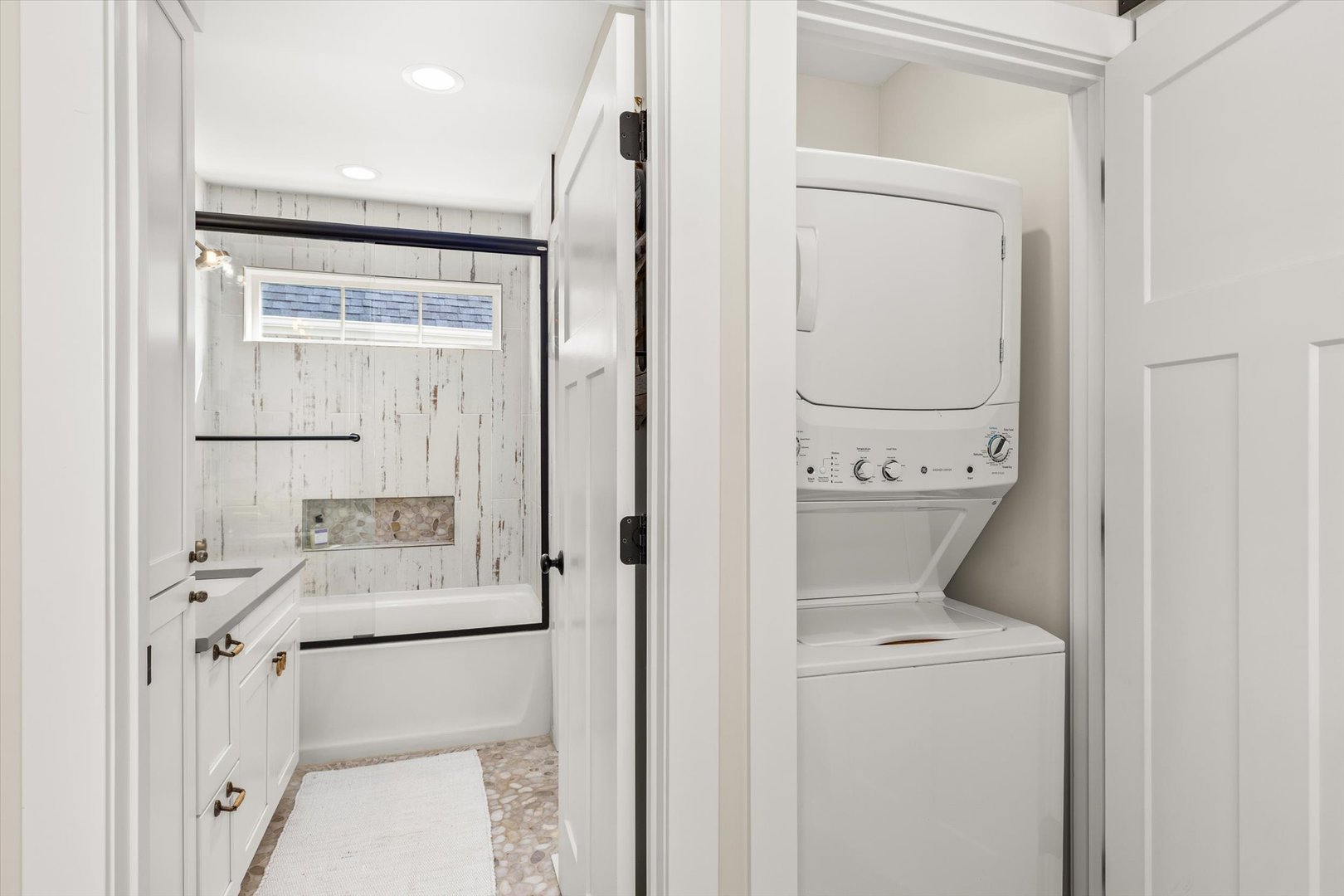 212 Leeward Way, Ottawa, IL 61350