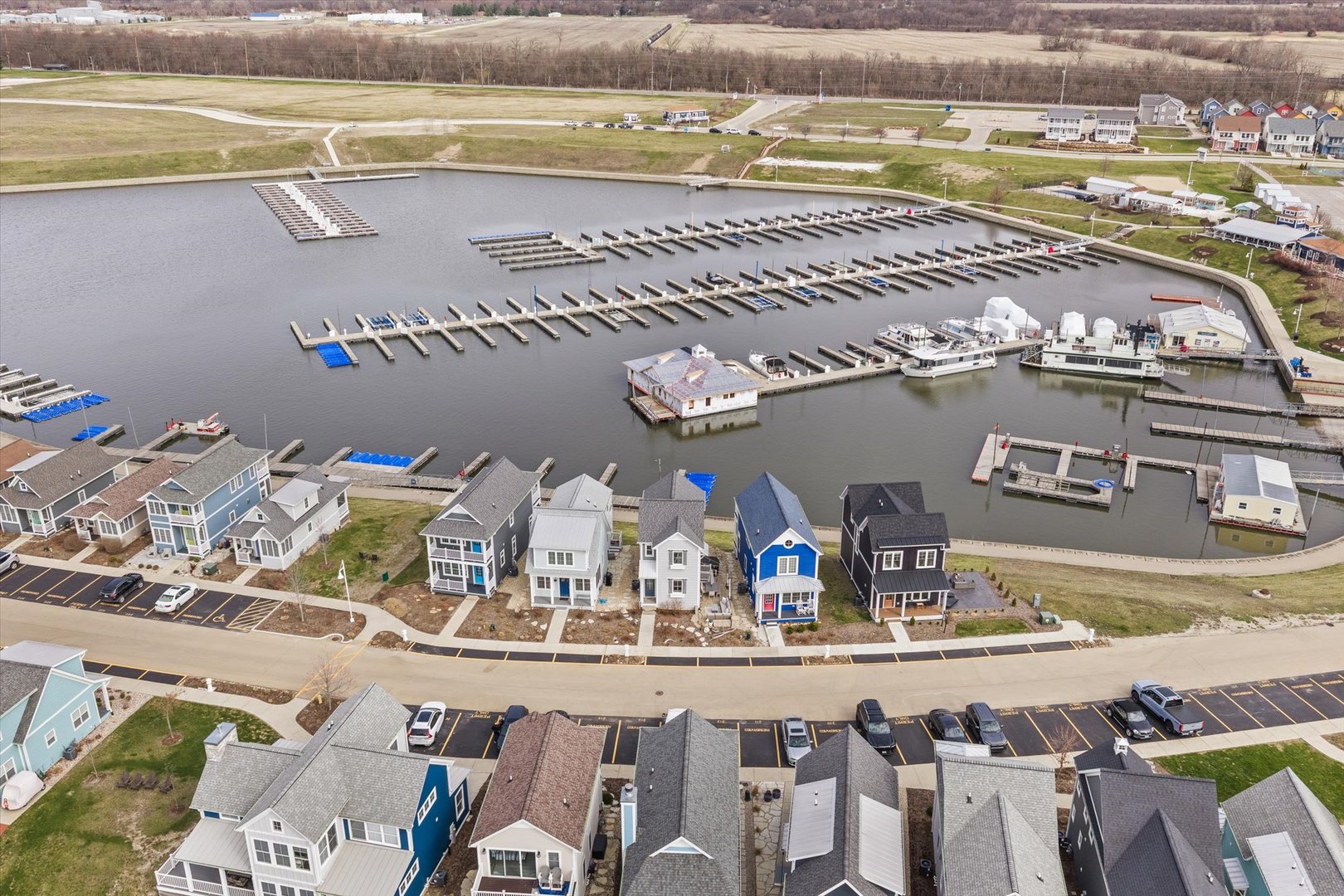 212 Leeward Way, Ottawa, IL 61350