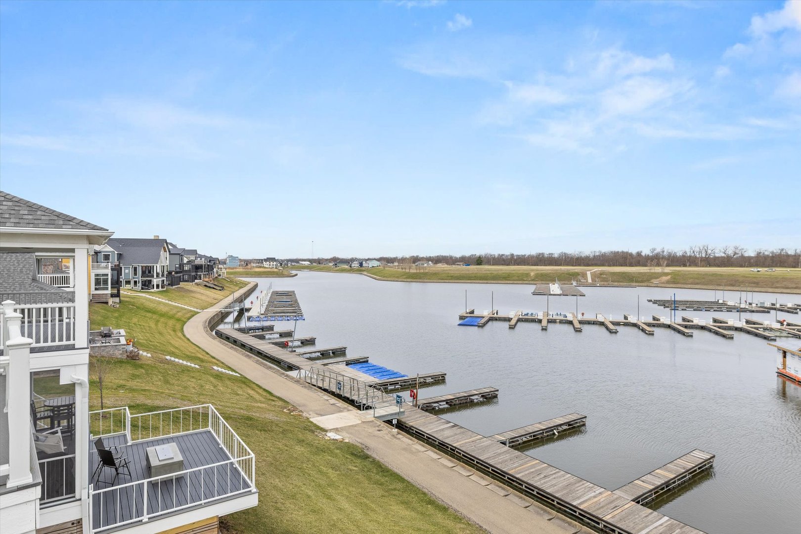 212 Leeward Way, Ottawa, IL 61350