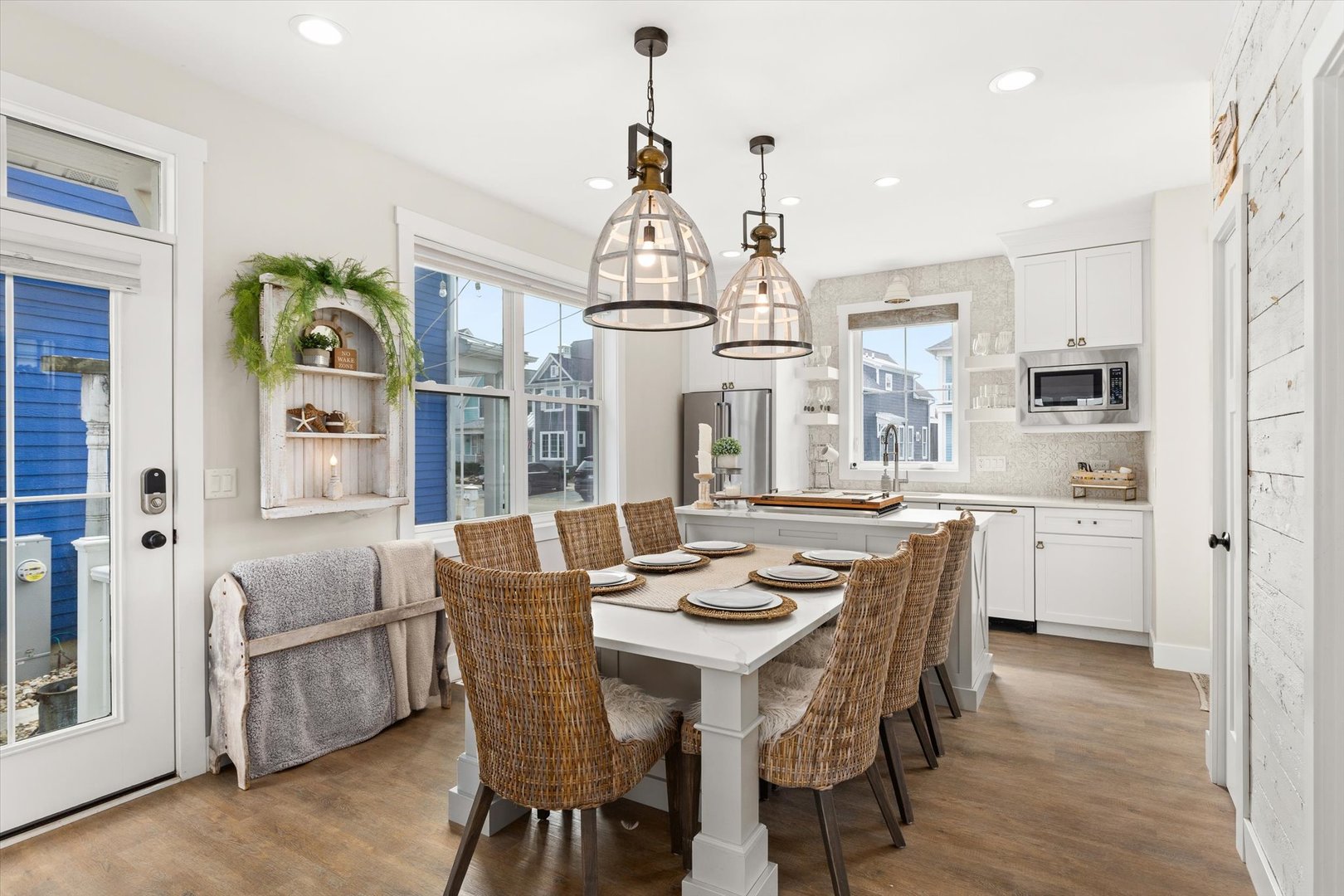 212 Leeward Way, Ottawa, IL 61350