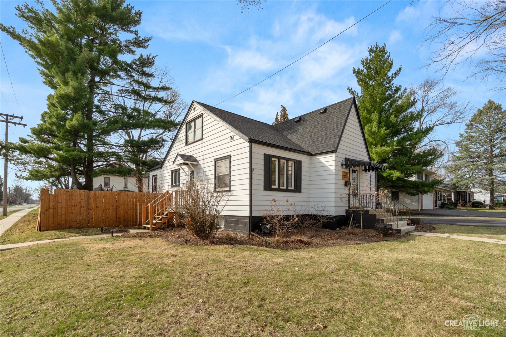 328 E Lee Street, Plano, IL 60545