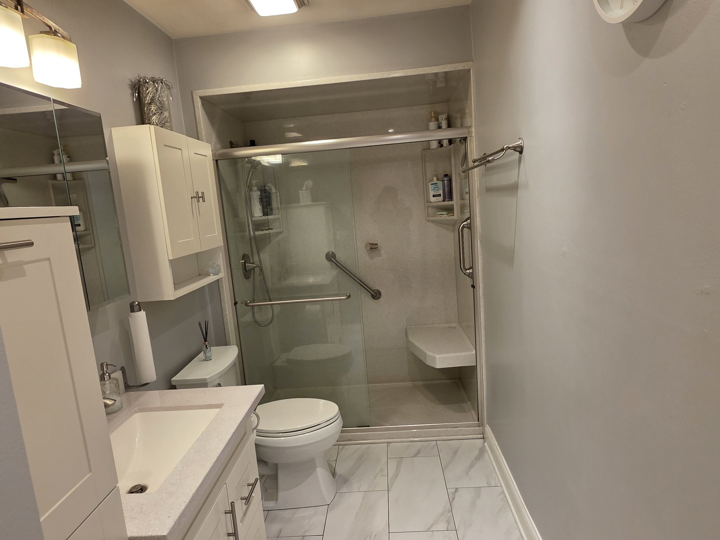 807 W Manor Court, Glenwood, IL 60425