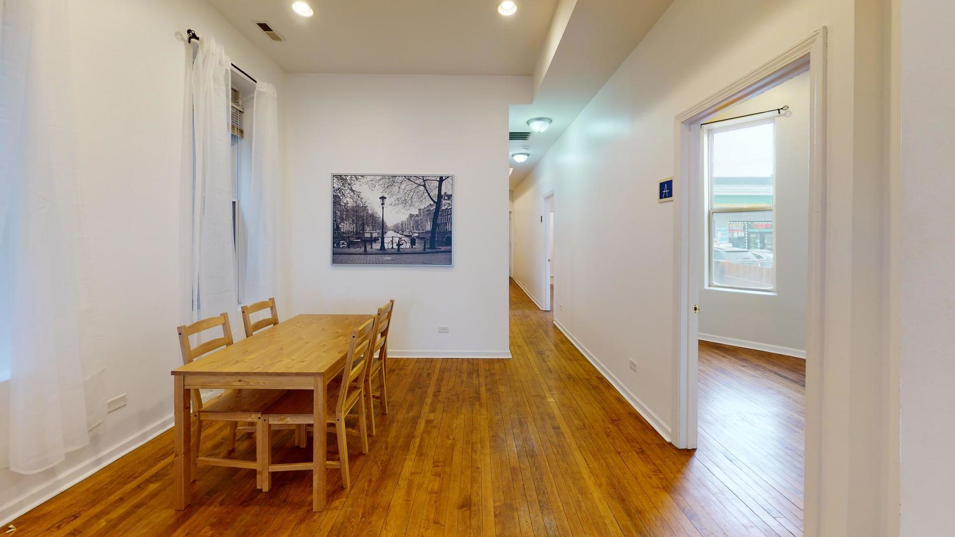 1945 W Cermak Road #1, Chicago, IL 60608