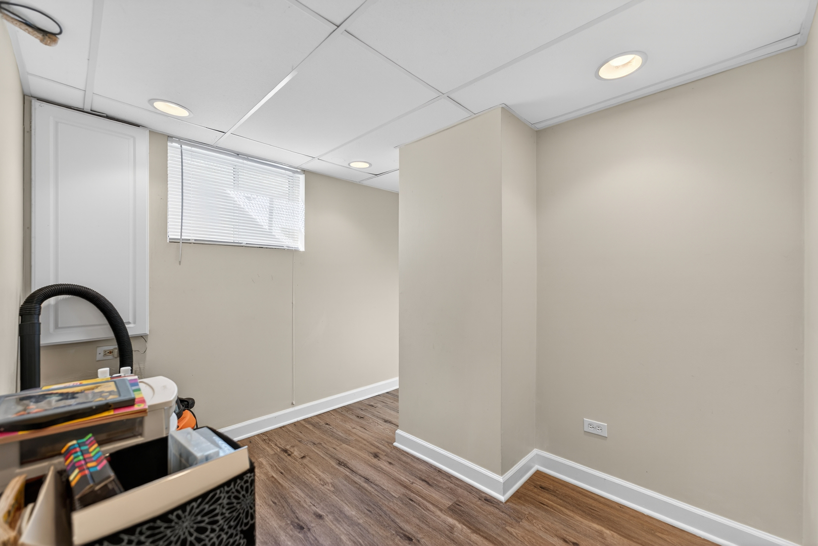 1823 Kings Gate Lane, Crystal Lake, IL 60014