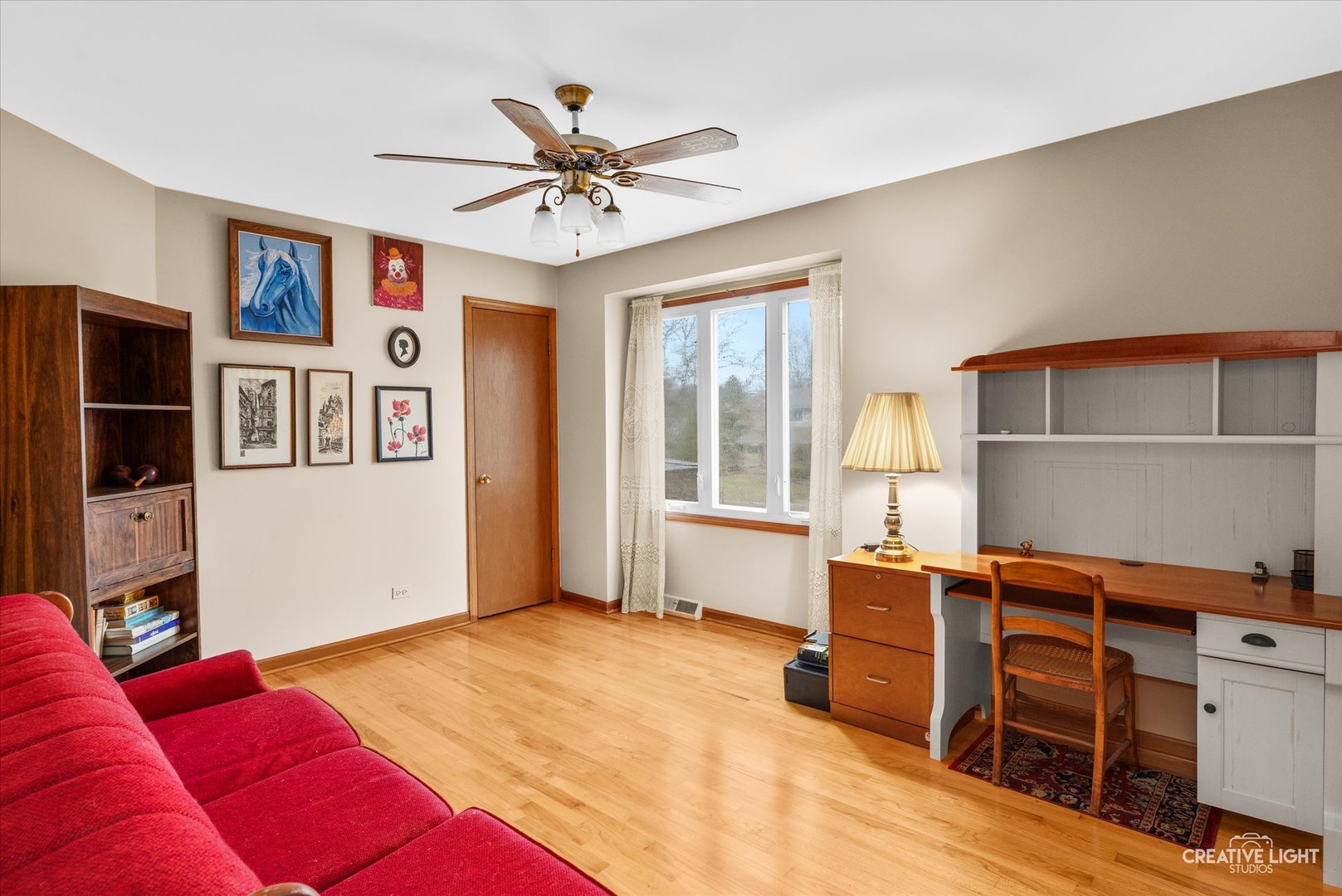 825 Columbia Lane, Darien, IL 60561