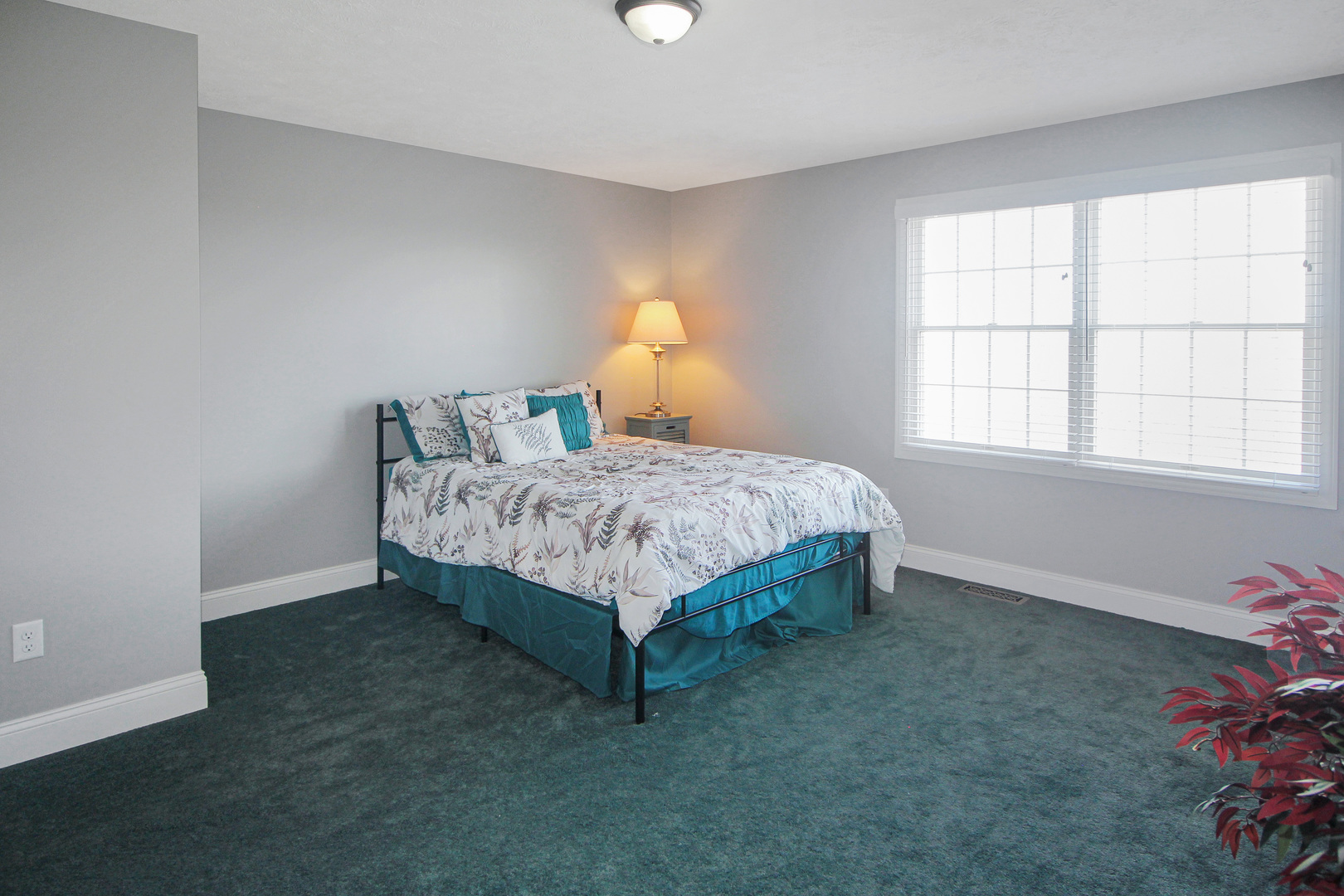 728 Kristin Drive, Normal, IL 61761