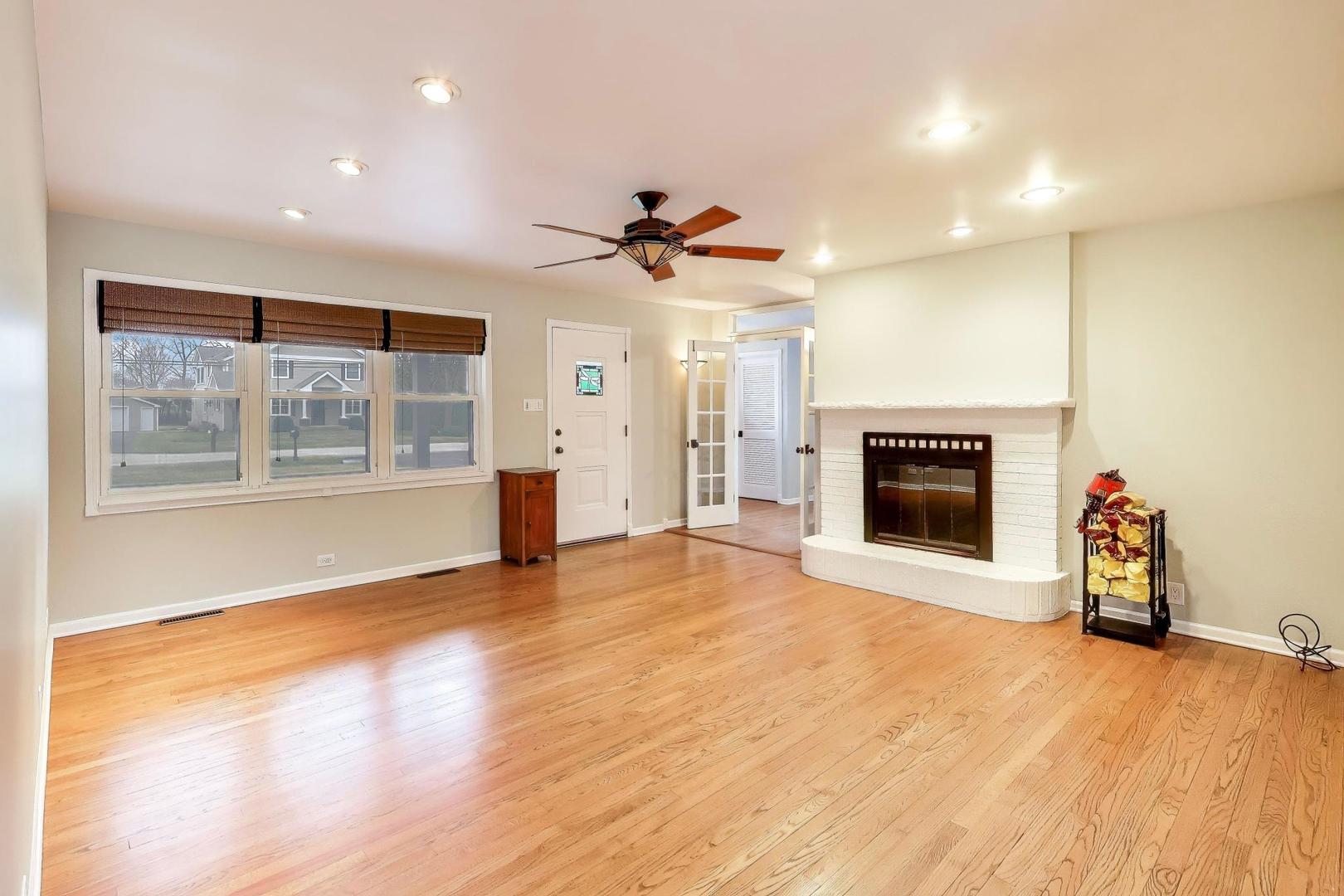 7 Alton Road, Prospect Heights, IL 60070