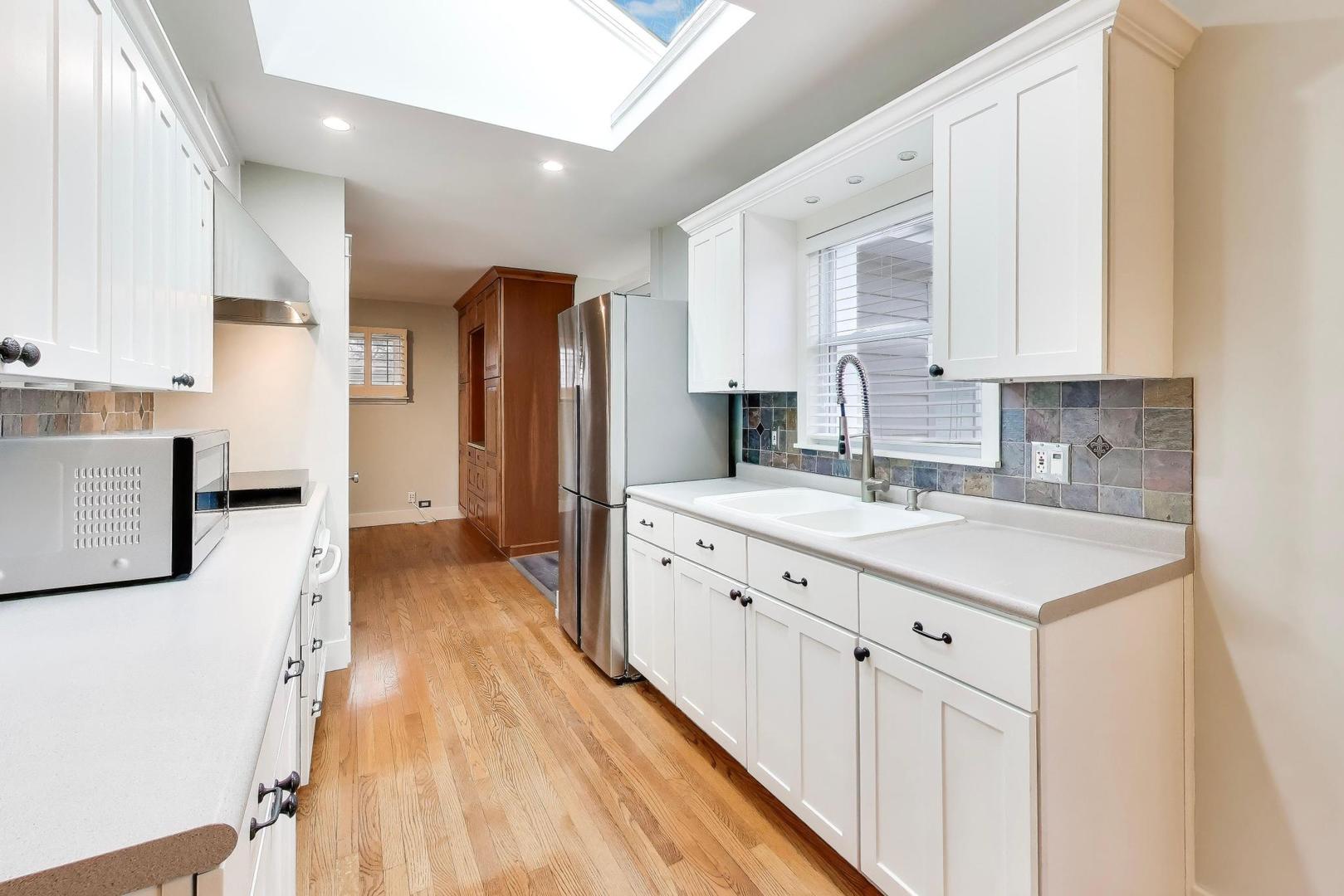 7 Alton Road, Prospect Heights, IL 60070