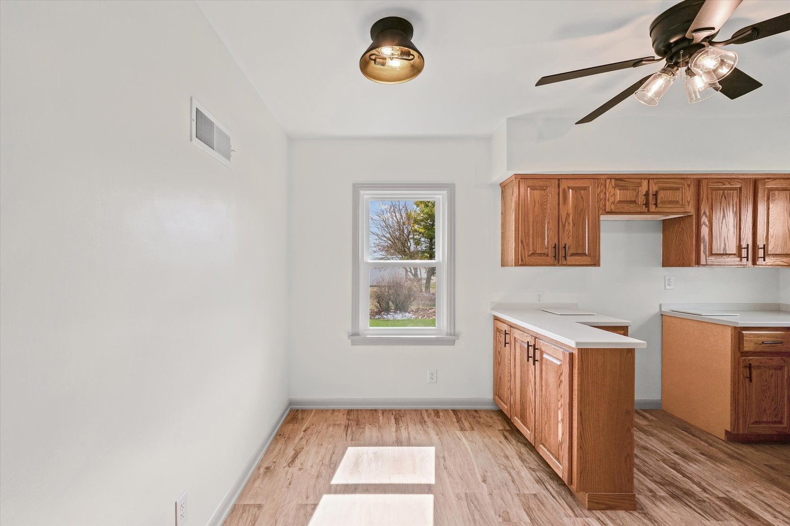 619 E 11th Street, Gibson City, IL 60936