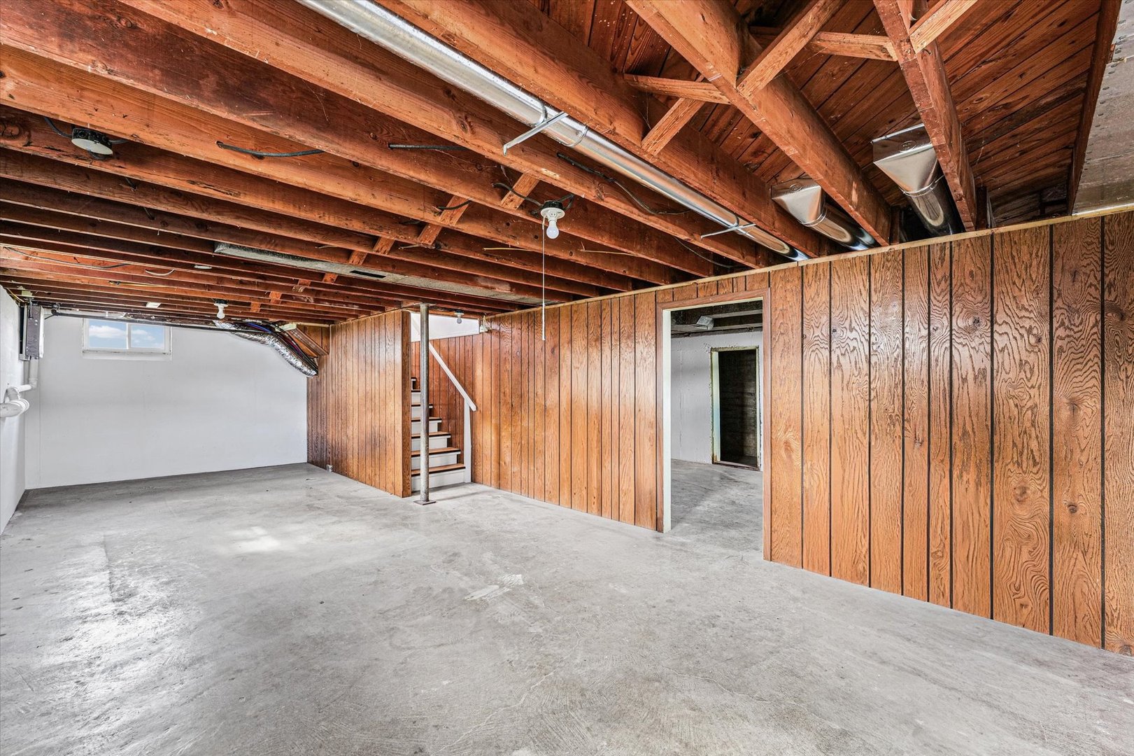 619 E 11th Street, Gibson City, IL 60936