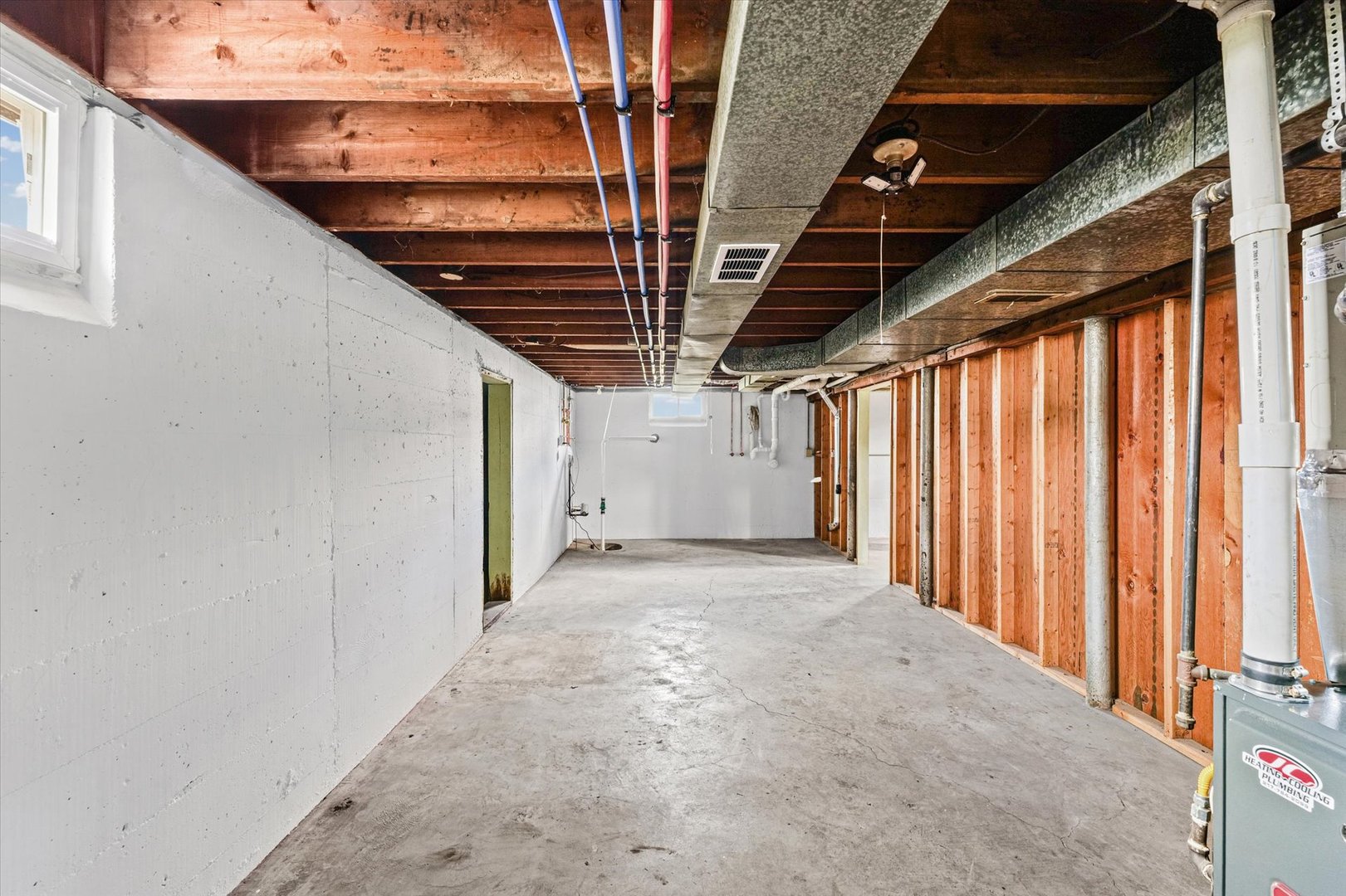 619 E 11th Street, Gibson City, IL 60936