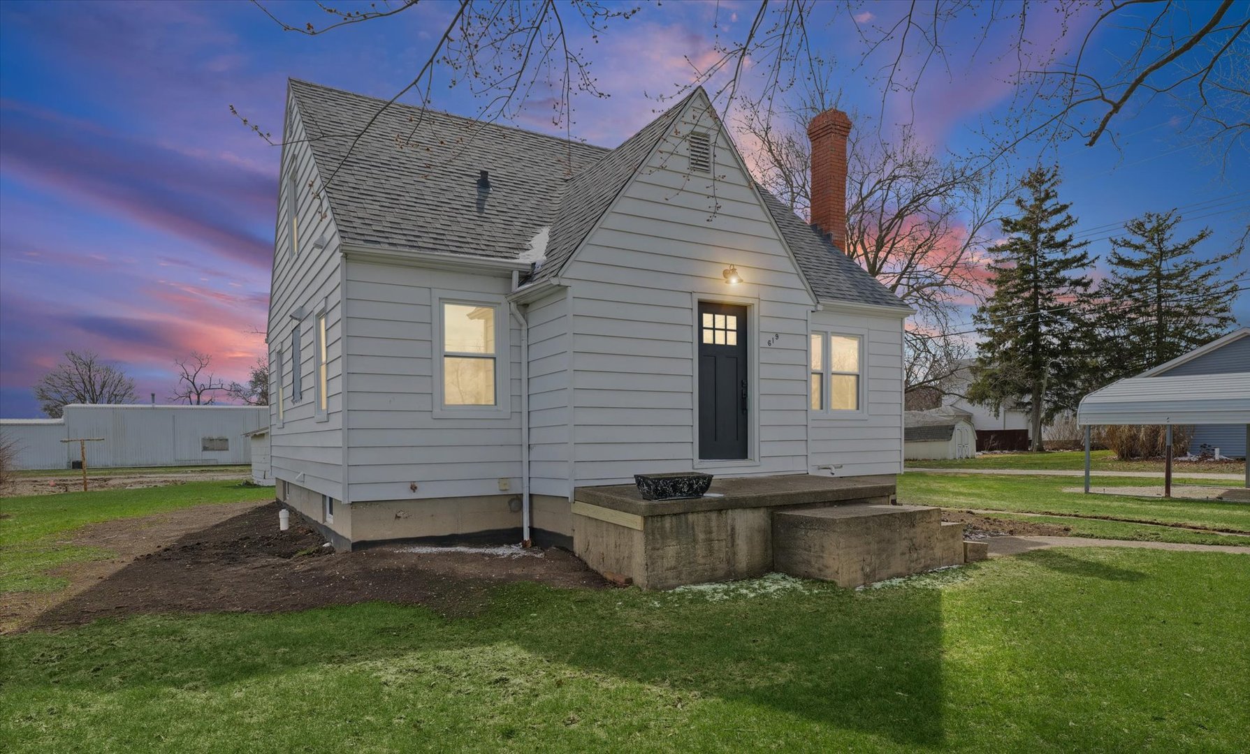 619 E 11th Street, Gibson City, IL 60936