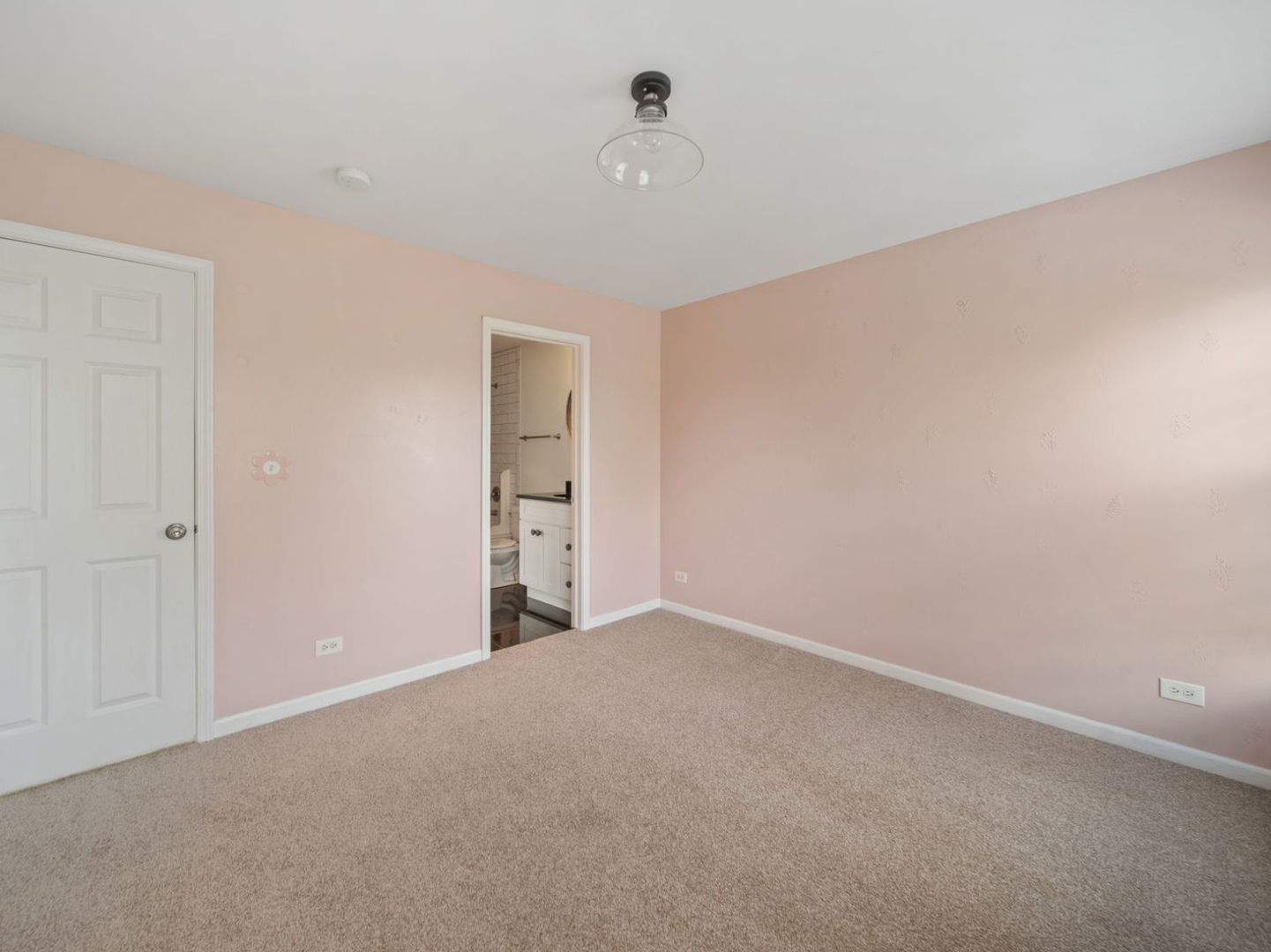 3596 Hyde Park Court, Elgin, IL 60124