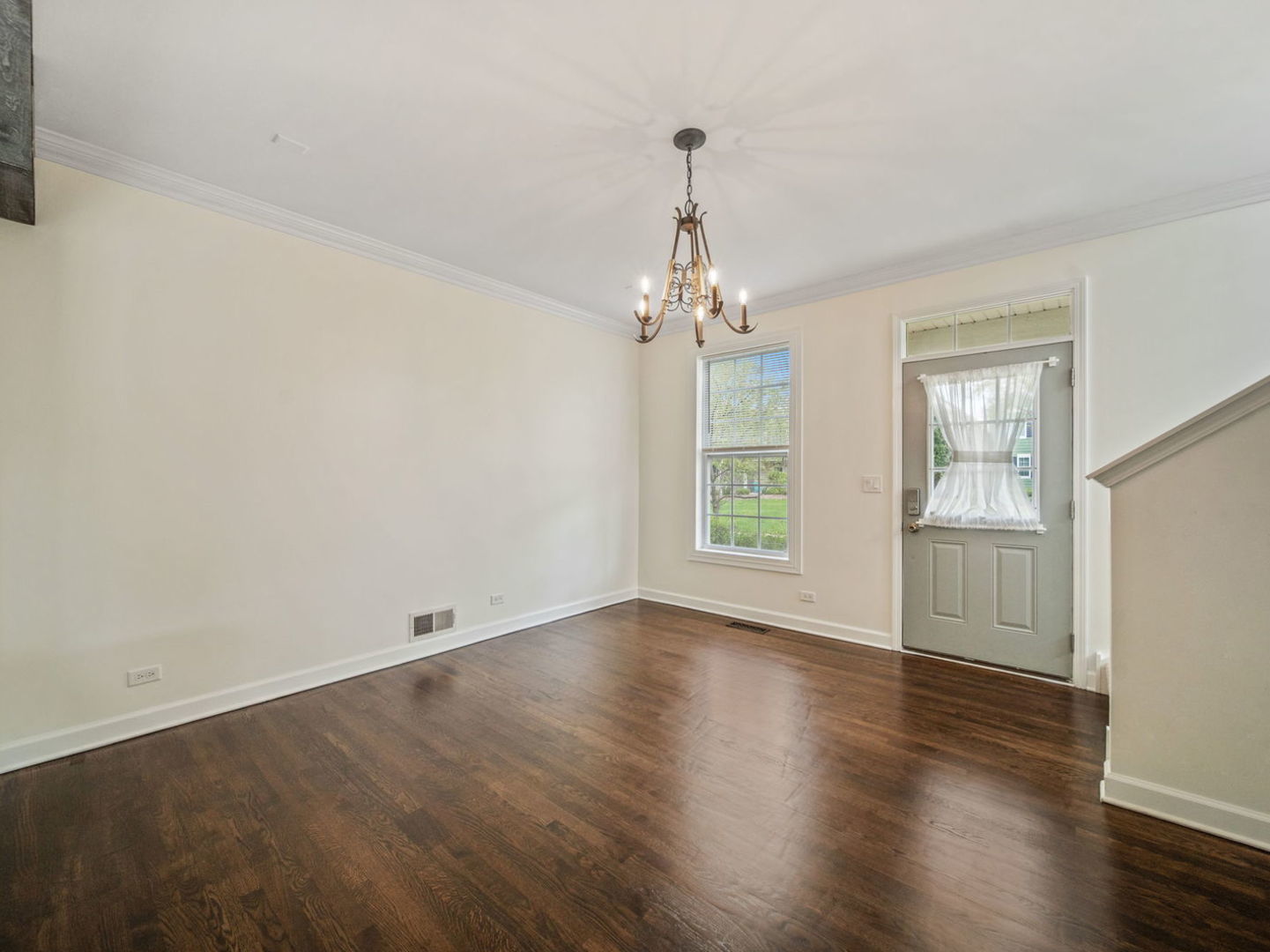 3596 Hyde Park Court, Elgin, IL 60124