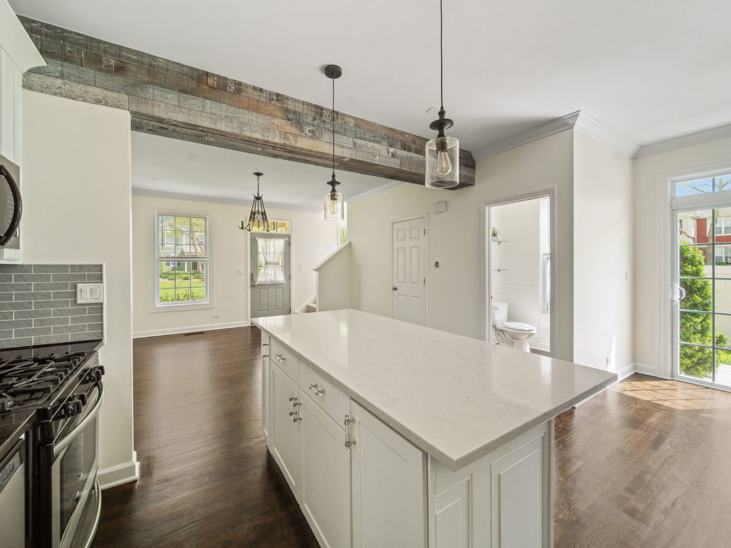 3596 Hyde Park Court, Elgin, IL 60124