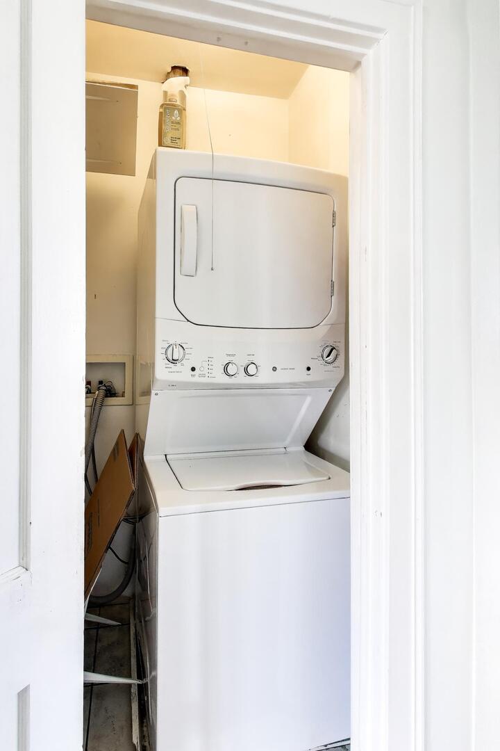 727 Erie Street #3E, Oak Park, IL 60302