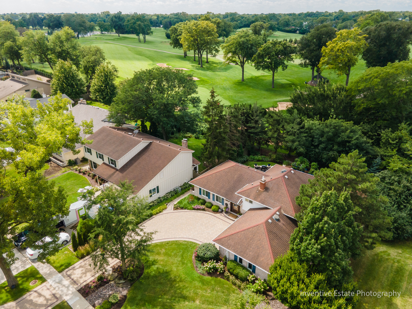 286 Stonegate Road, Clarendon Hills, IL 60514