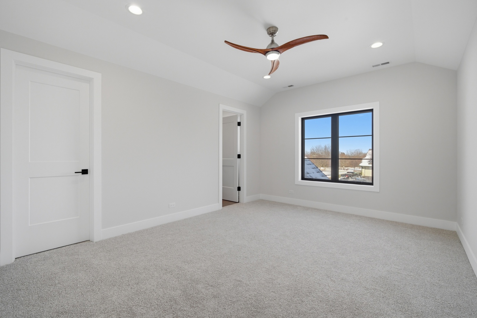 28920 N Niblick Knoll Court, Mundelein, IL 60060