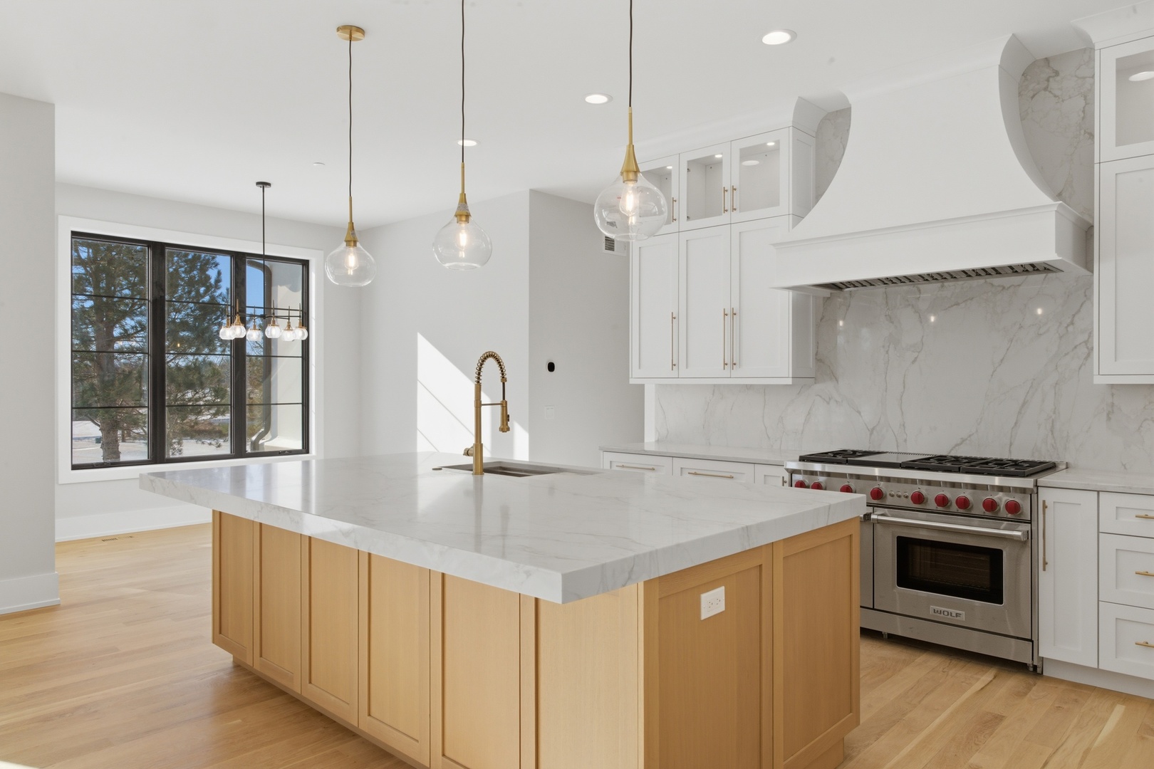 28920 N Niblick Knoll Court, Mundelein, IL 60060