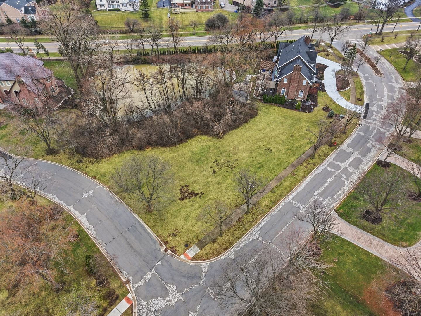 9045 Turnberry Drive, Burr Ridge, IL 60527