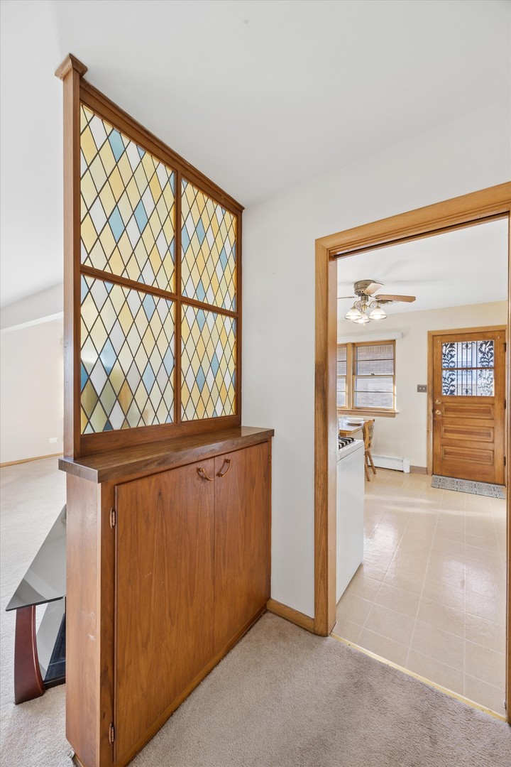 942 Sherwood Road, La Grange Park, IL 60526