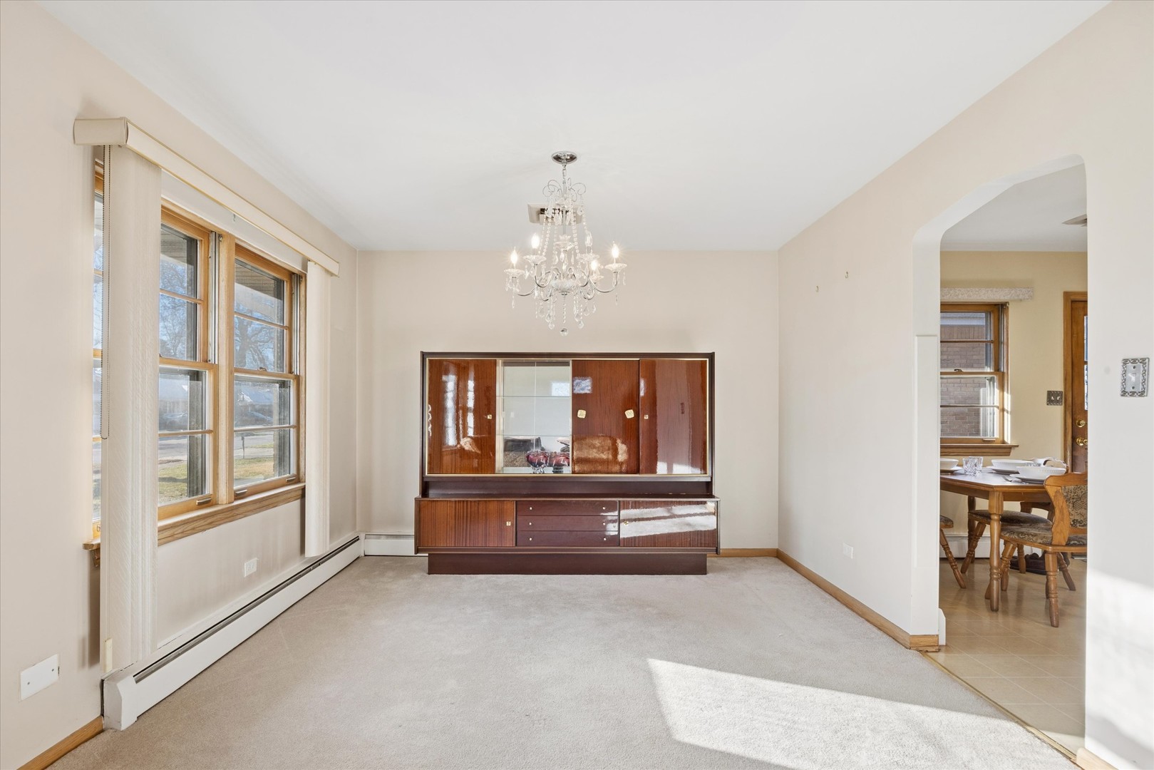 942 Sherwood Road, La Grange Park, IL 60526