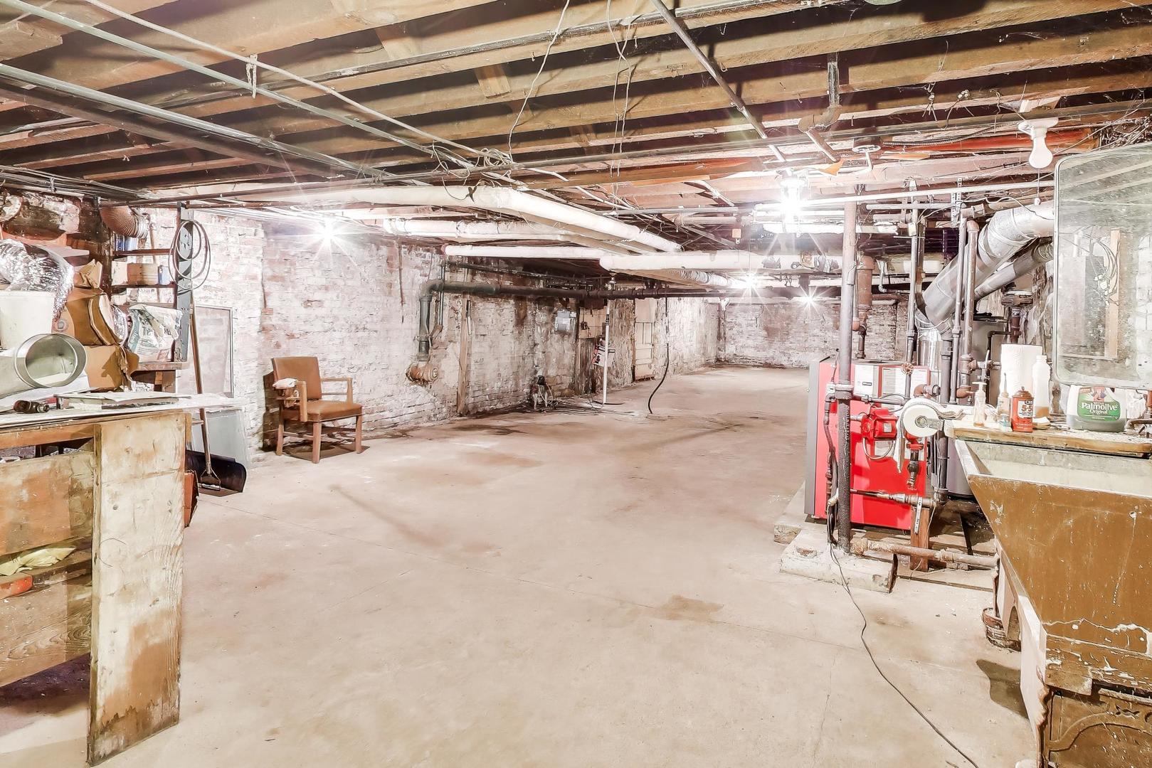 3659 S Union Avenue, Chicago, IL 60609