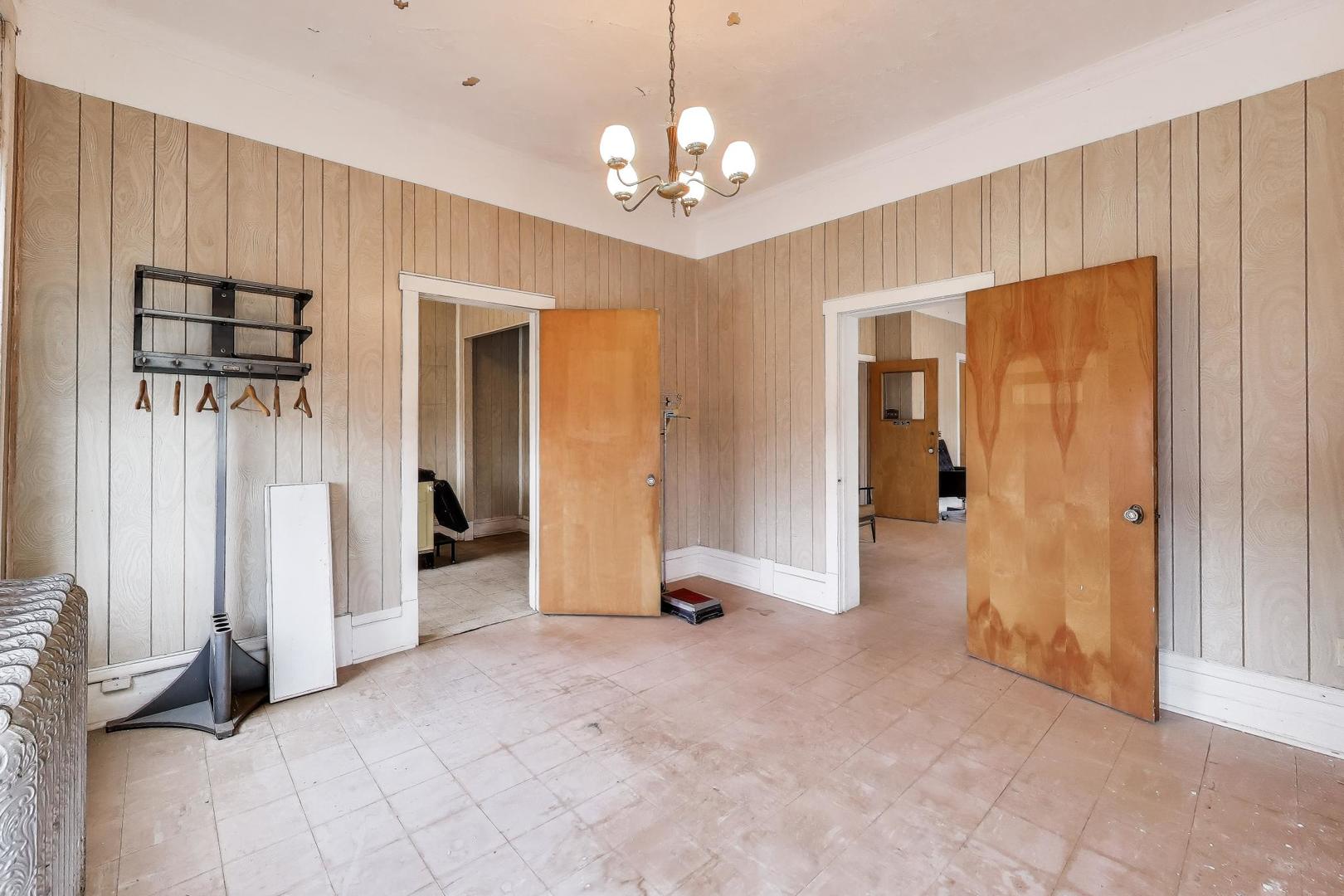 3659 S Union Avenue, Chicago, IL 60609