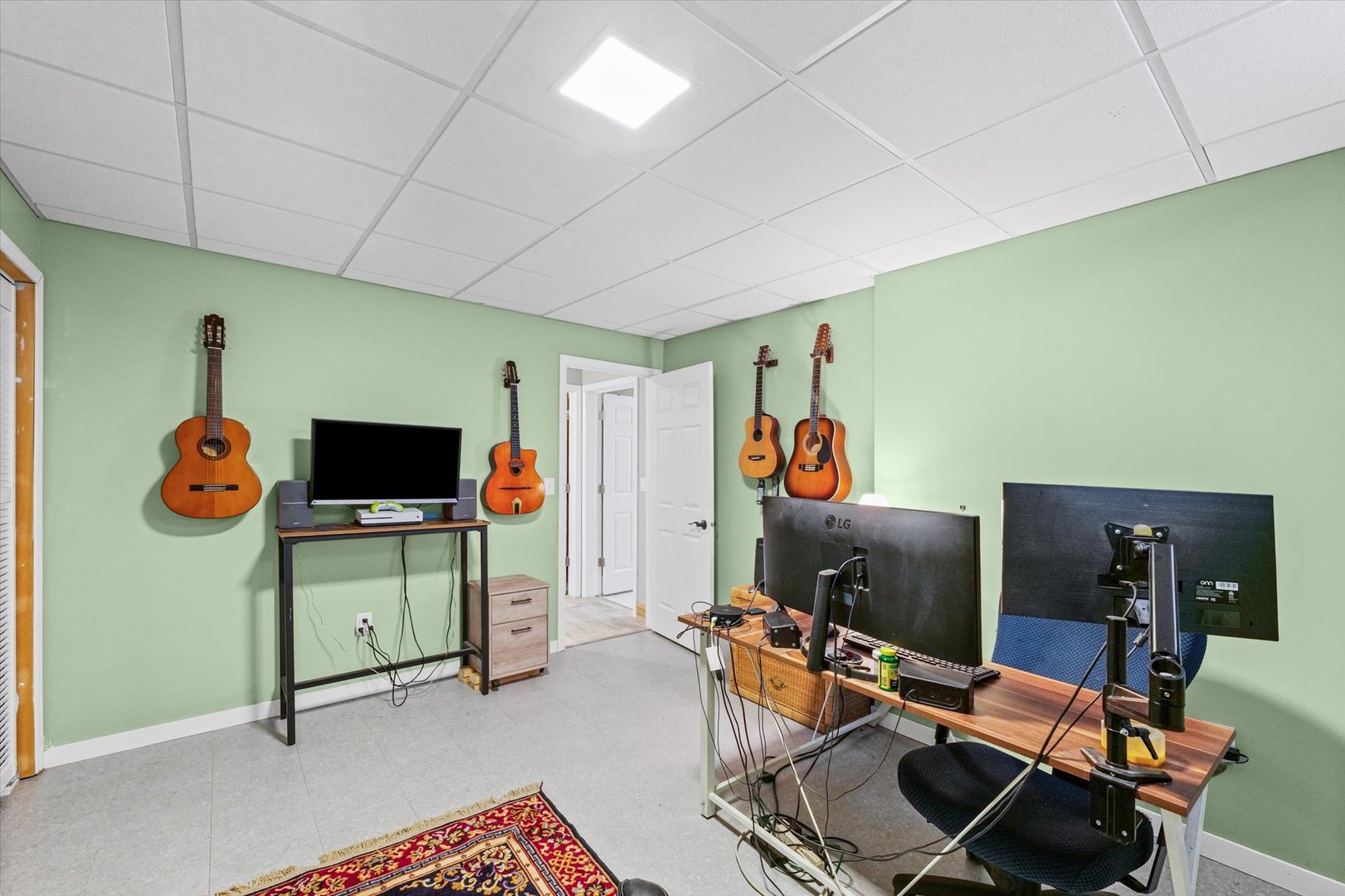 1198 N 1900 East Road, Milford, IL 60953