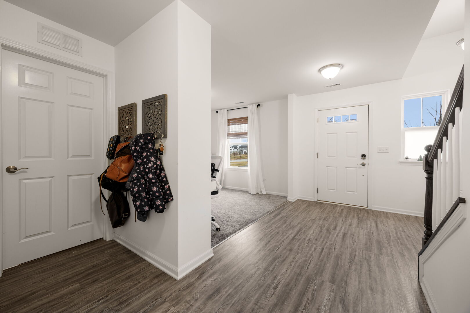 4196 Irving Road, Aurora, IL 60504