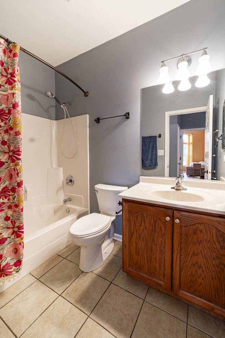 1962 Prairie Rose Lane, Yorkville, IL 60560