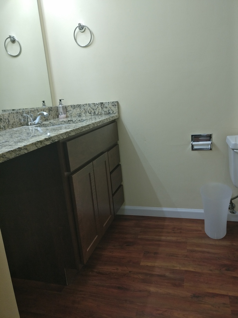 1880 Bonnie Lane #414, Hoffman Estates, IL 60169