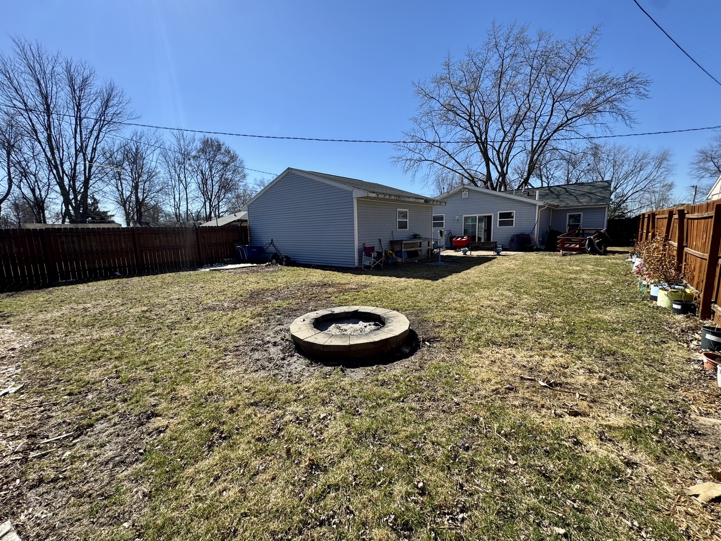 1308 Douglas Drive, Sterling, IL 61081