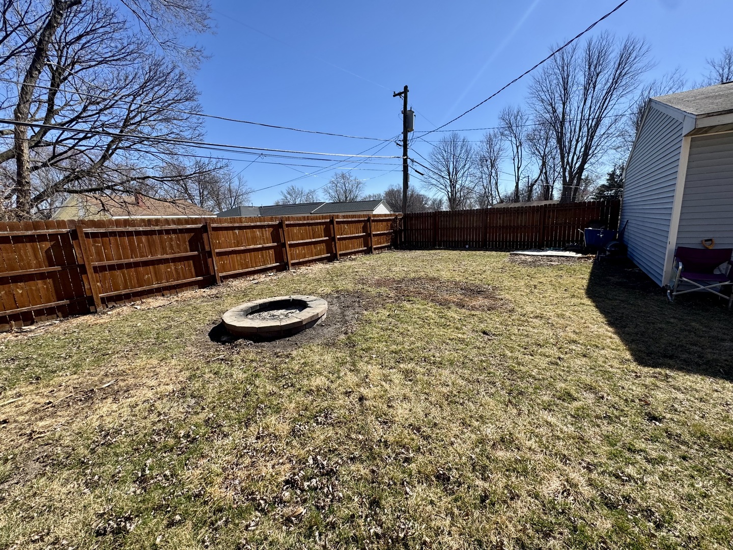 1308 Douglas Drive, Sterling, IL 61081