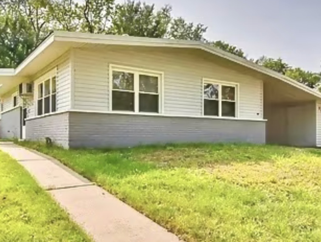 235 Tampa Street, Park Forest, IL 60466