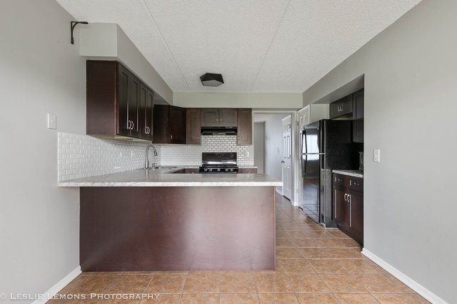 1338 S Lorraine Road #A, Wheaton, IL 60189