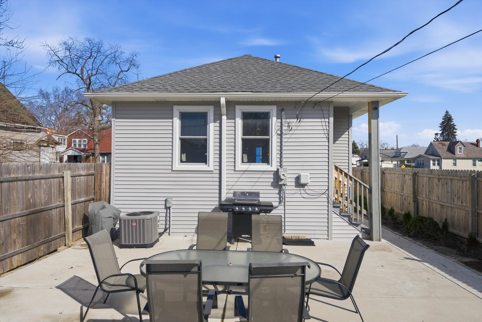 11354 S Harvard Avenue, Chicago, IL 60628