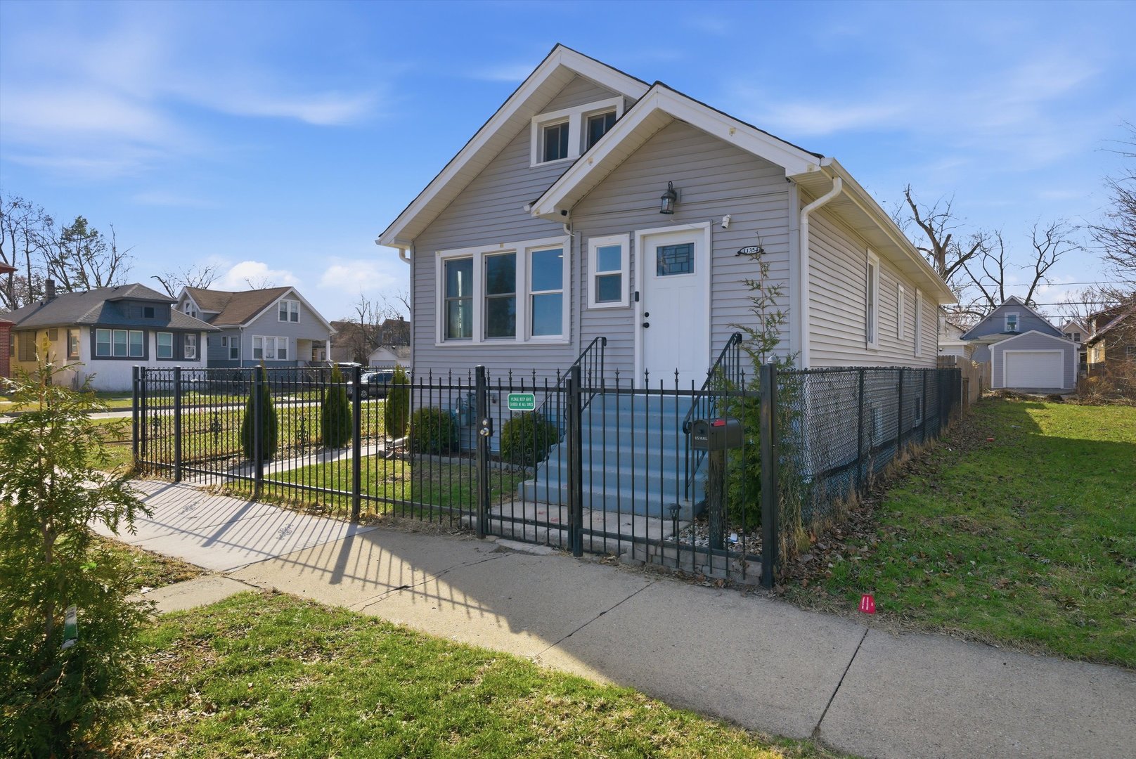 11354 S Harvard Avenue, Chicago, IL 60628