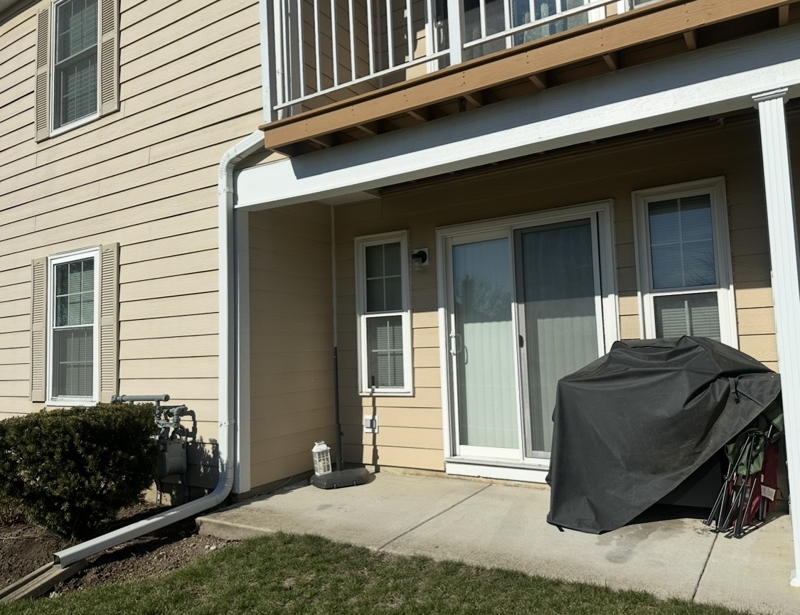 633 W Streamwood Boulevard #A, Streamwood, IL 60107