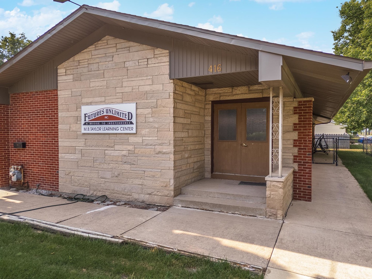 420 W Bennett Street, Pontiac, IL 61764