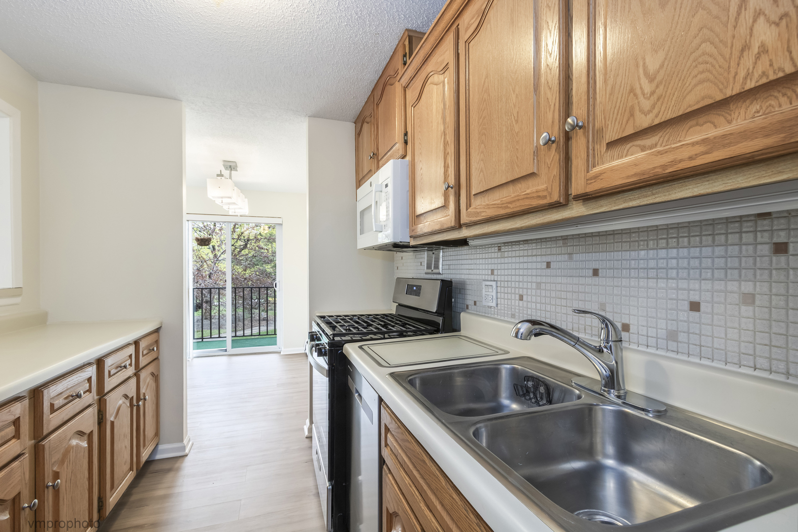 1116 S New Wilke Road #2209, Arlington Heights, IL 60005