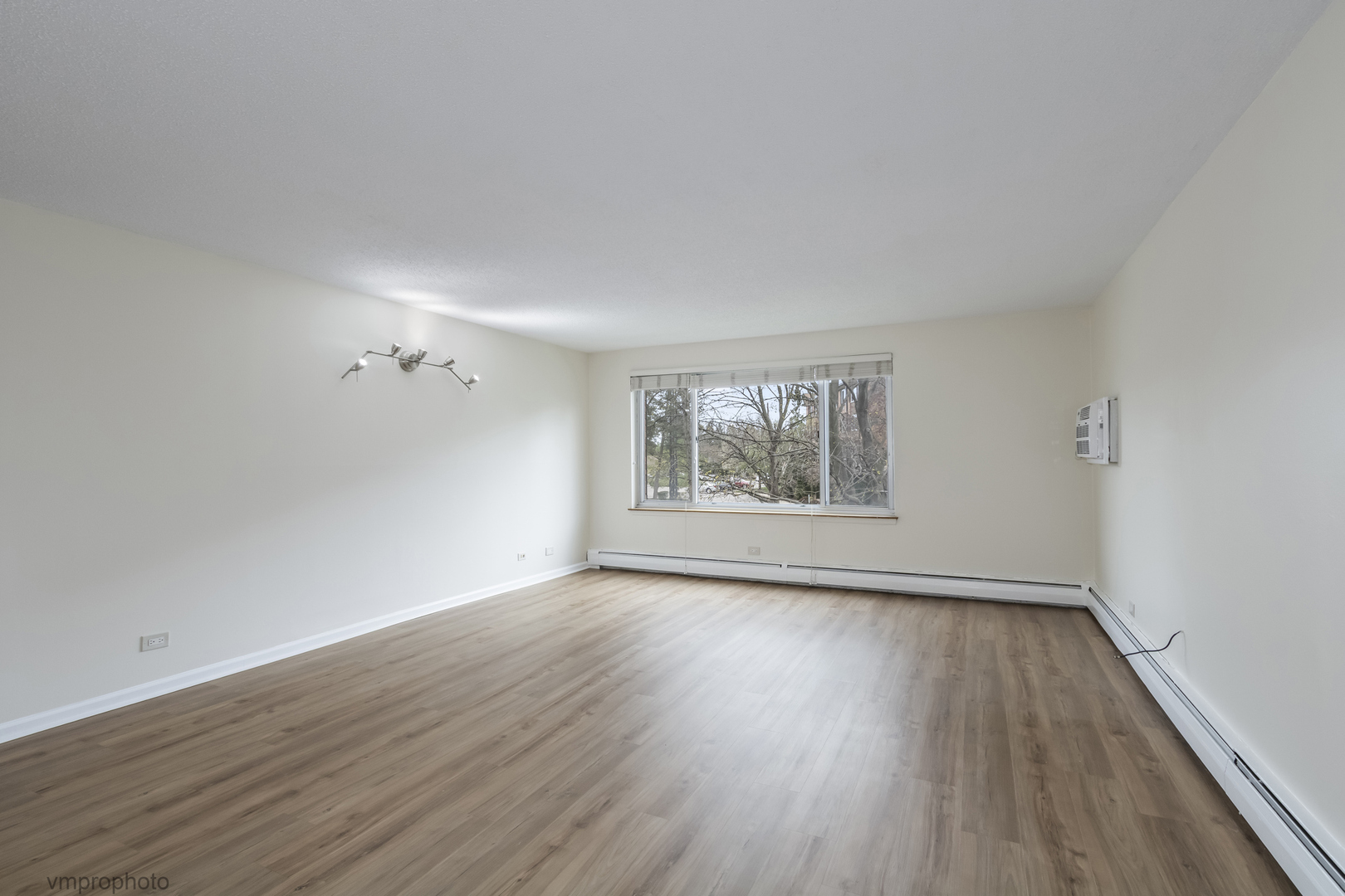 1116 S New Wilke Road #2209, Arlington Heights, IL 60005