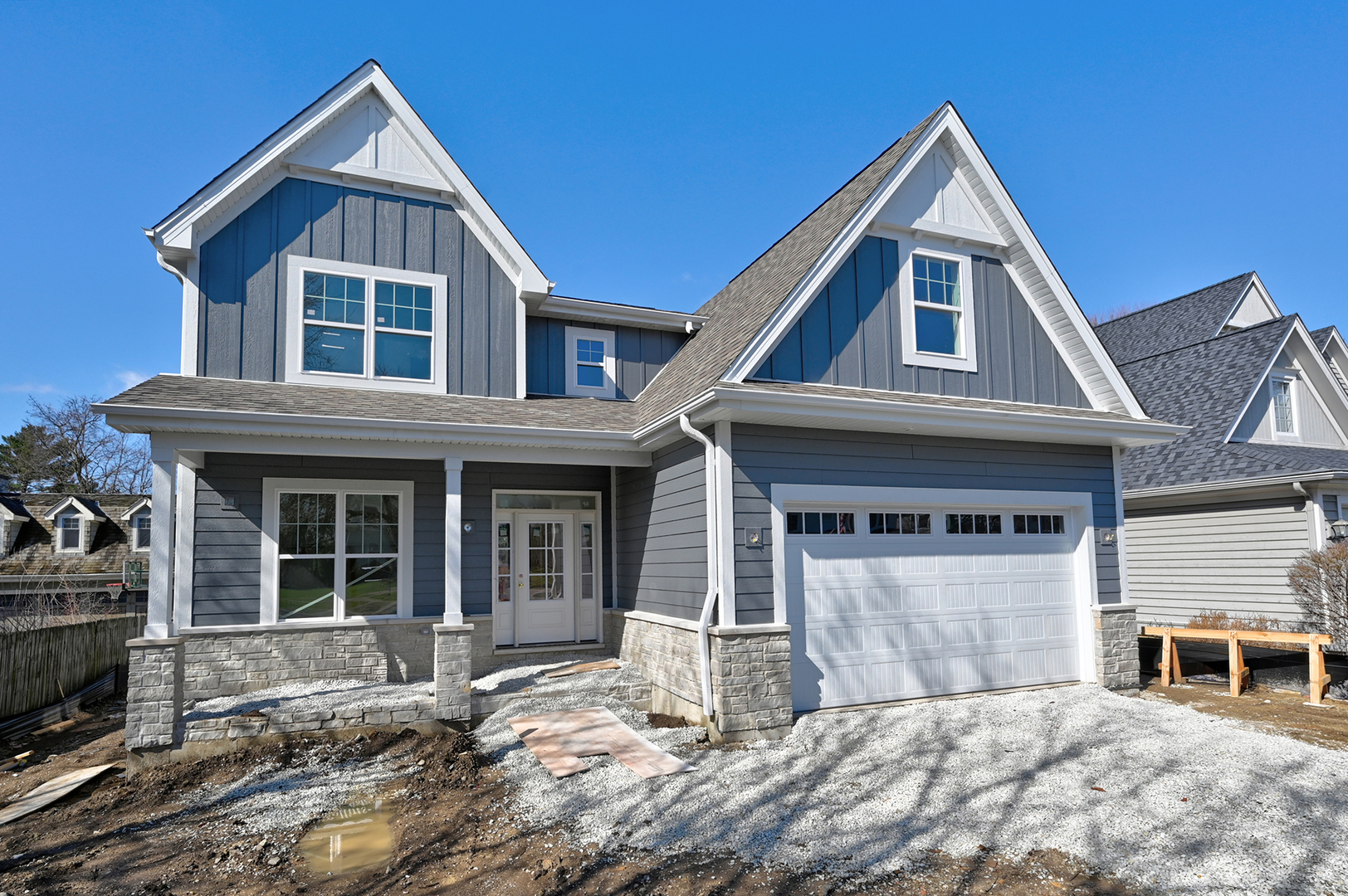 256 Coe Road, Clarendon Hills, IL 60514