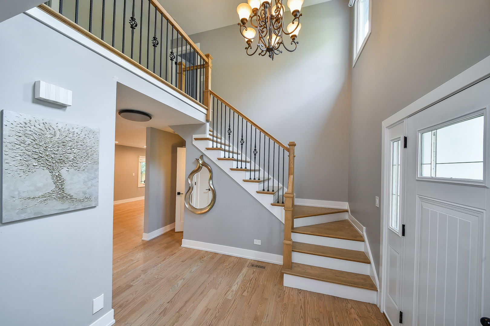 35 AMERICANA Court, Roselle, IL 60172